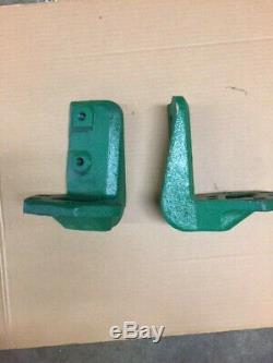 Clam Shell Fender Brckets For John Deere A, B, and G Tractors