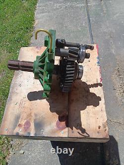 John Deere 790 tractor parts complete rear power take off unit 650 hours on it