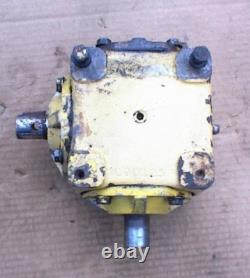 John Deere(85-219) 400 60 Mower Gearbox (Parts)
