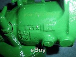 John Deere DLTX 24 Carburetor