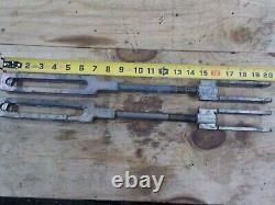 John Deere Lift Links and Yokes 54 60 Mowers 4100 4110 4115 2520 2032R LVA12813