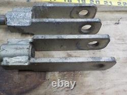 John Deere Lift Links and Yokes 54 60 Mowers 4100 4110 4115 2520 2032R LVA12813