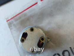 NOS NEW TRACTOR PARTS John Deere Gauge AR90149 fit 8440