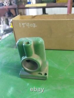 NOS TRACTOR PARTS JOHN DEERE L39172 Cover Deere parts 2755, 2955, 2750, 2355