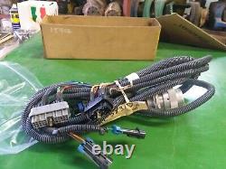 NOS TRACTOR PARTS JOHN DEERE Wiring Lead RE58310 7200, 7210, 7600, 7610