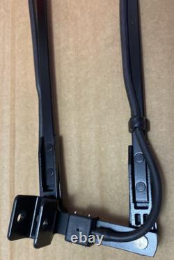 OEM Genuine John Deere AT324683 Wiper Arm Assembly Wheel Loader