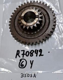 USED TRACTOR PARTS JOHN DEERE Pinion R70842 4050, 4055, 4555, 4560, 4650