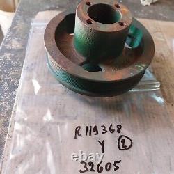 USED TRACTOR PARTS John Deere Pulley R119368 7600, 7610